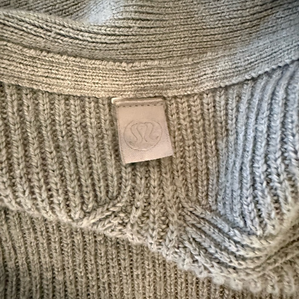 Cozy Lululemon Grey Knit Sweater - Designer Logo Detail
